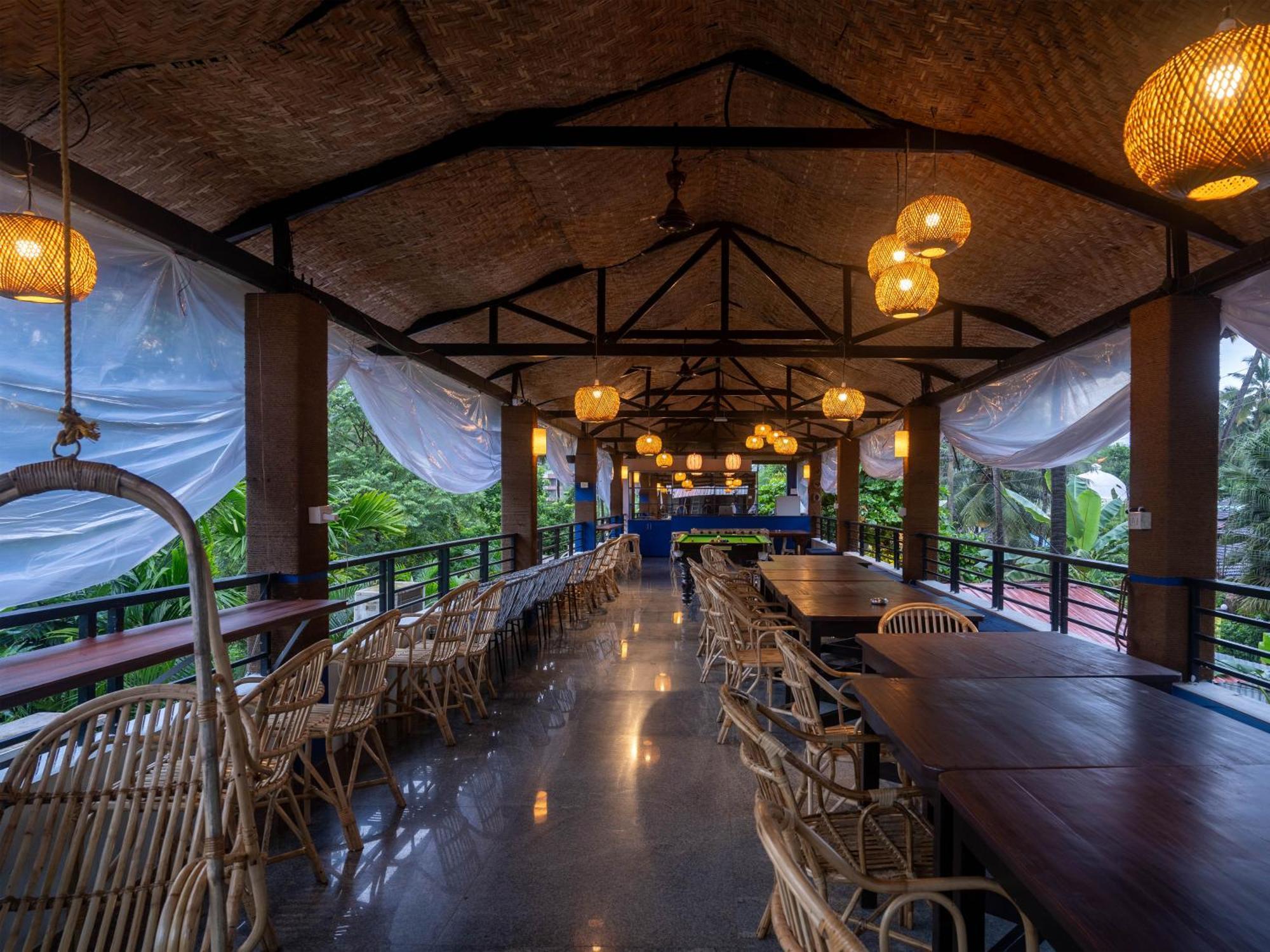 Madpackers Goa Anjuna - Bar Экстерьер фото