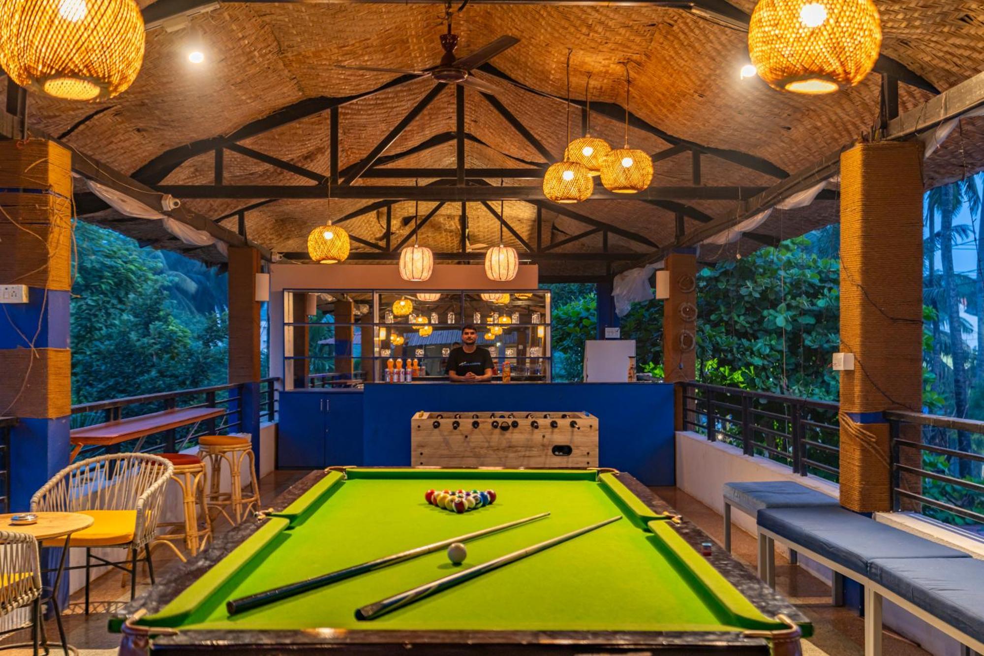Madpackers Goa Anjuna - Bar Экстерьер фото